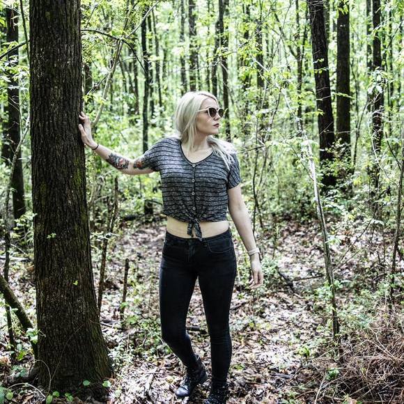 Meet your Posher, Dani - Picture 1 of 1